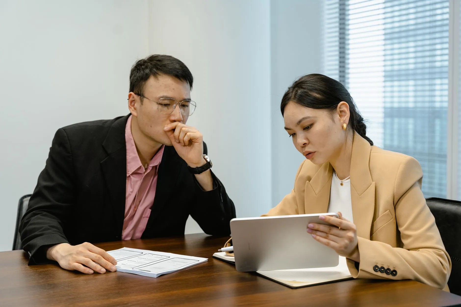 上海企事业单位办公用品与清洁用品集中采购趋势分析